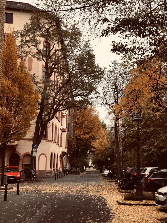 Roter Sandstein Zink Apartment